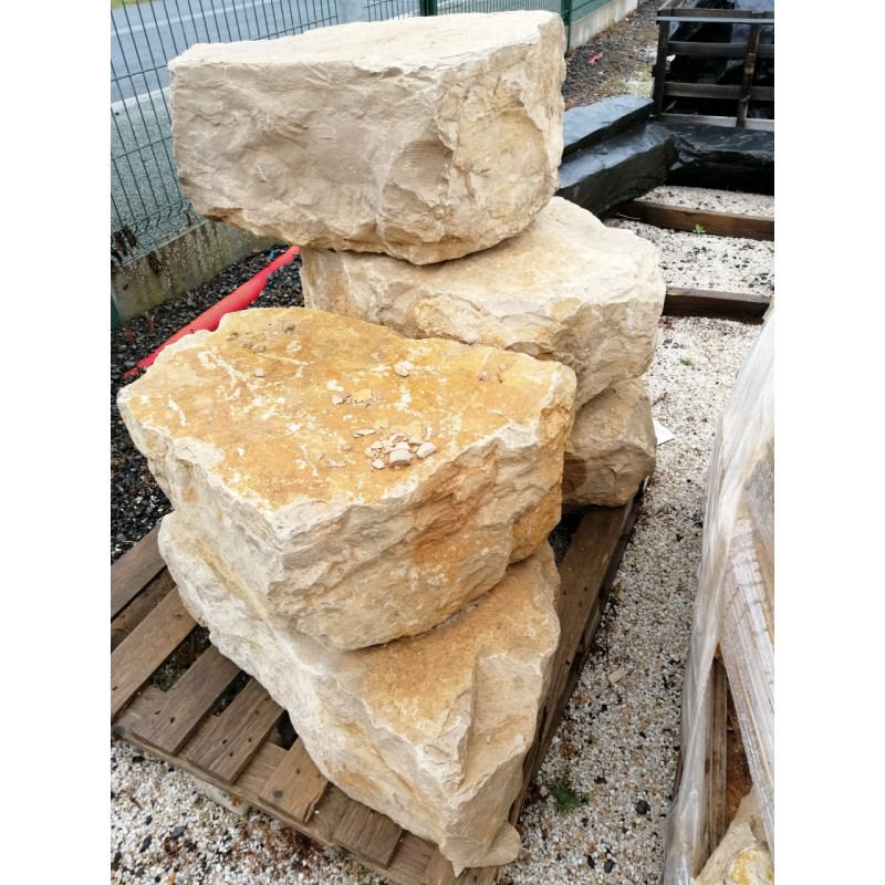 Bloc calcaire jaune - Prix au kg Taille calcaire 50 à 80 kg
